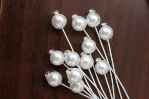 Pearl Picks - Crystal Accent Side